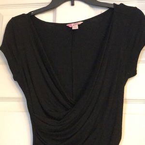 Candie’s Ruched Black Top